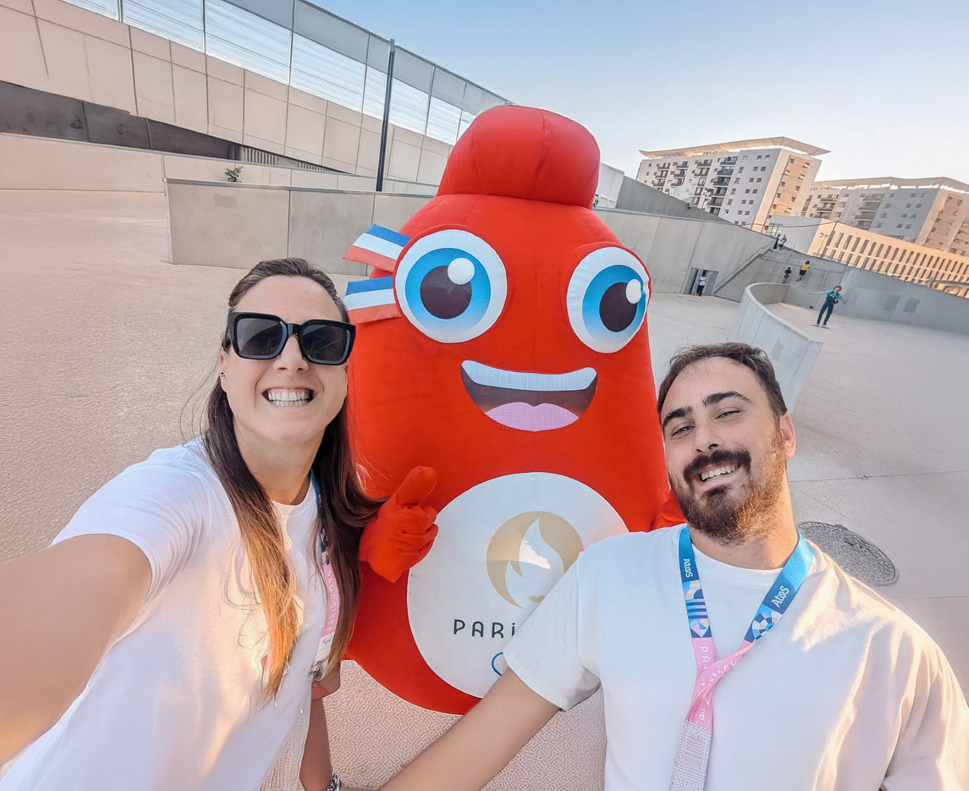 Synergie Family — équipe rassemblée