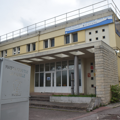 lieu centre social synergie family