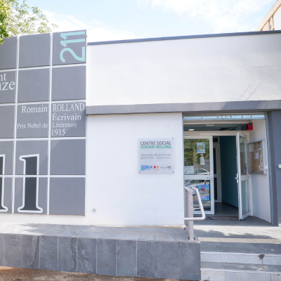 lieu centre social synergie family