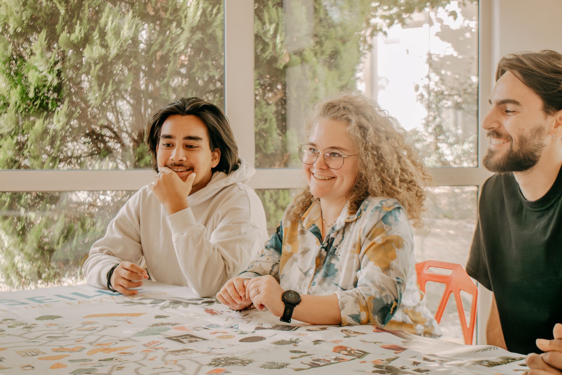 animateurs en formation éducative avec Synergie Family